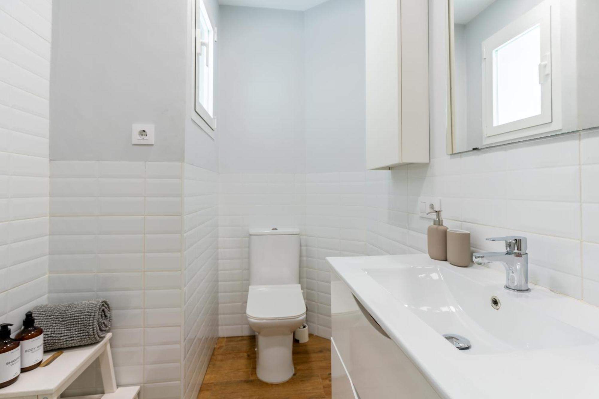 סביליה Confortable Apto. 3 Habitaciones מראה חיצוני תמונה